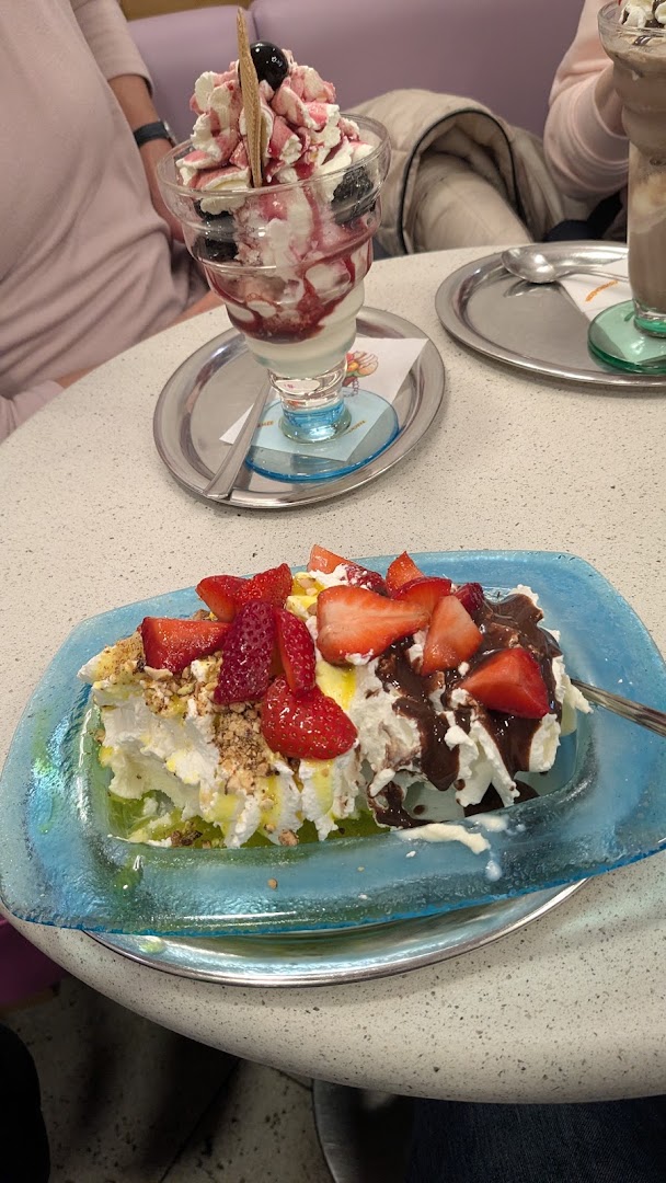 Eis Café Calvi HERZOGENRATH · Fotos 15