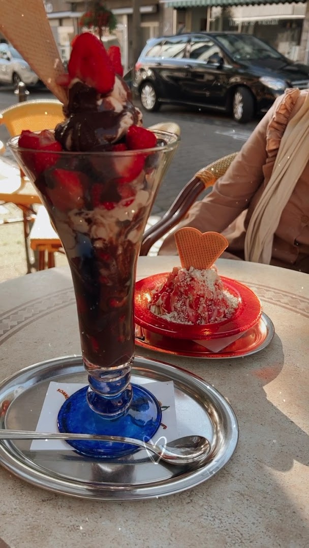 Eis Café Calvi HERZOGENRATH · Fotos 14